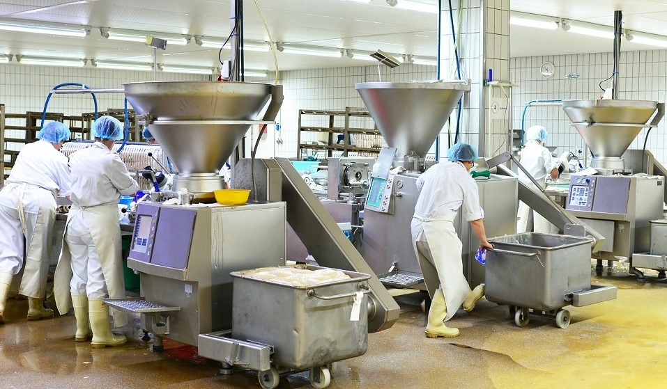 Established Food Mfg./Wholesaler w/RE